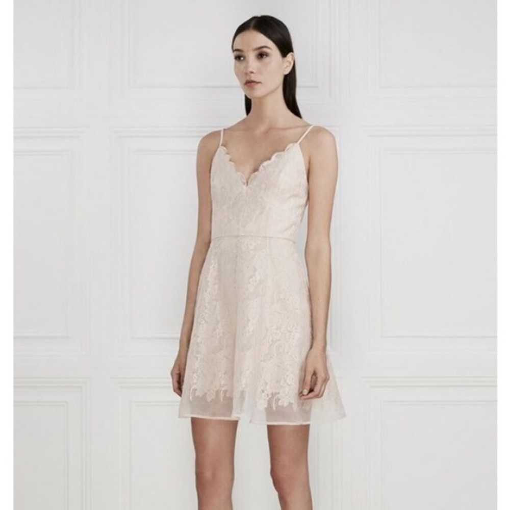 NEW Keepsake Lace Cocktail Dress Blush Pink Medium